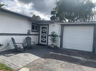 Palm Lane Villa No 4, Hollywood, FL 33024