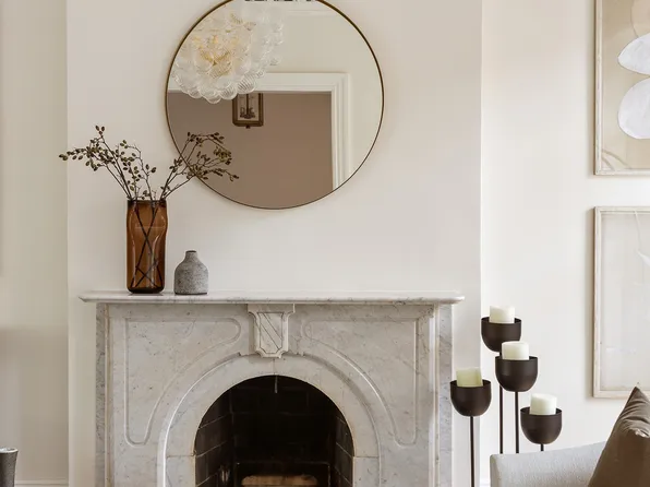 232 Bergen Street image 2 of 21