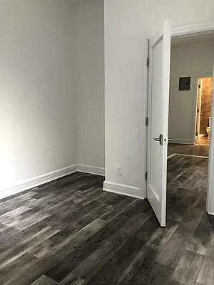 Rented by Sassouni Management | media 36