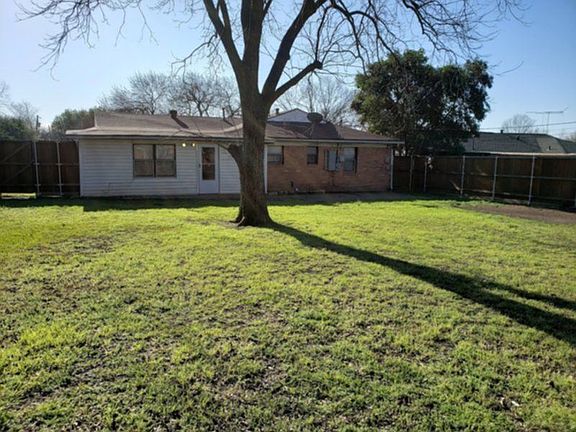 5th image of 3405 Antilles Dr