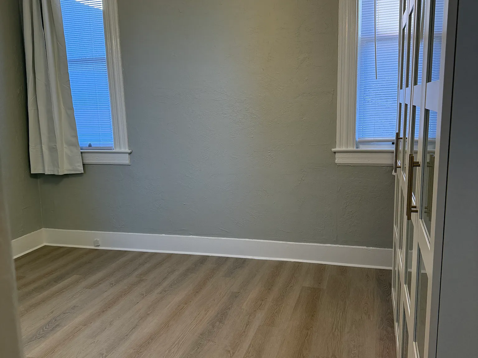 2 bed, $3,100 — Photo 4