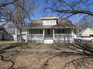348 H St, David City, NE 68632