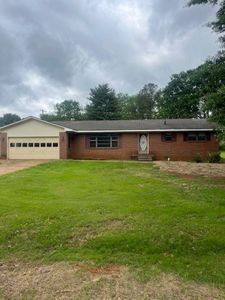 121 Wayne Dr, Killen, AL, 35645