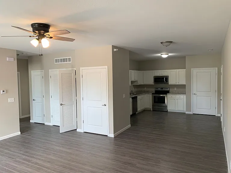 Cypress Ridge Apartments — Photo 15