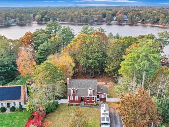 19 Debbie Ct, Plymouth, MA 02360