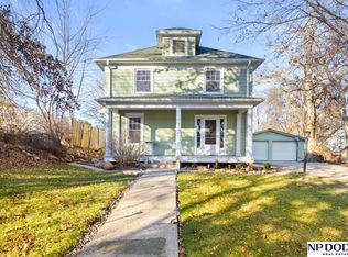 1416 O St, Tekamah, NE 68061