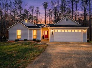 5802 Bay Pointe Sound NW, Acworth, GA 30101