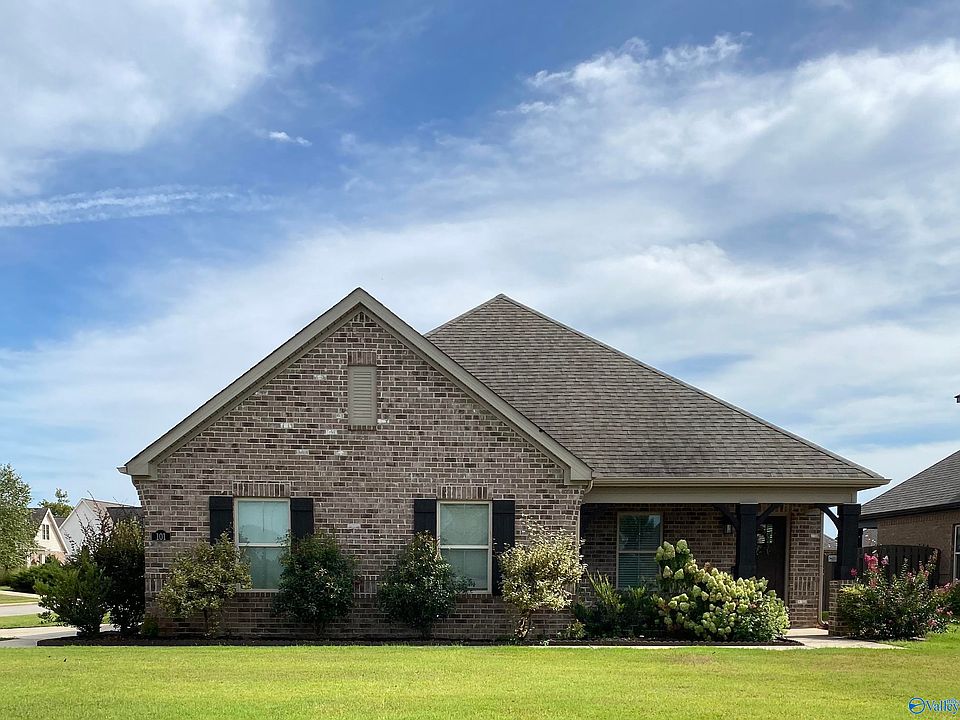 2nd image of 101 Kinglet Way