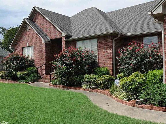2nd image of 305 Billy Davis Dr
