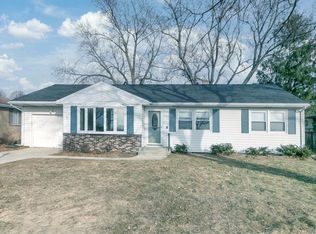 2113 Portage Rd, Madison, WI 53704