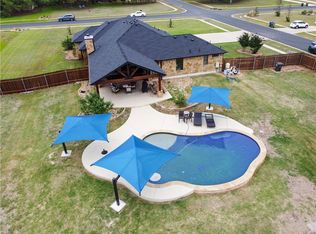 301 Sarahs Ln, Liberty Hill, TX 78642