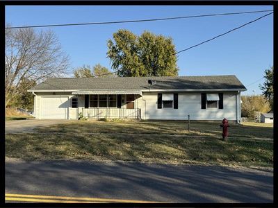 505 S Center St, Shelbina, MO, 63468