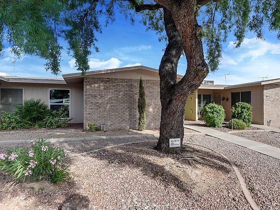 2nd image of 10538 W Granada Dr