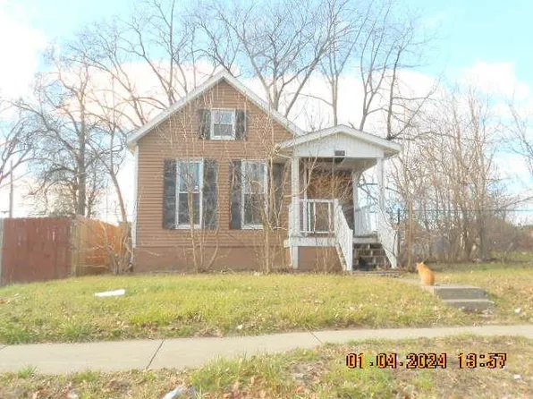 2336 Smith St, Fort Wayne, IN 46803