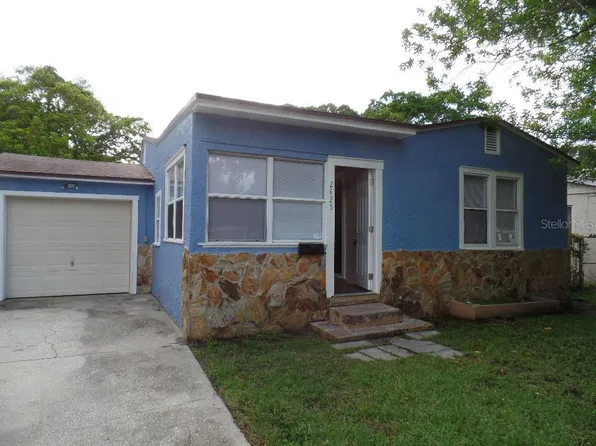 2425 Dr Martin Luther King Jr St S, Saint Petersburg, FL 33705