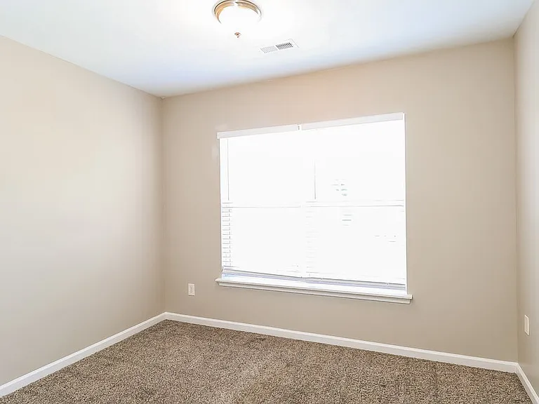 2619 Rozzelles Landing Dr — Photo 14