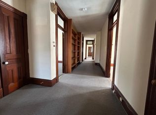 28 Clarke St #3, Burlington, VT 05401