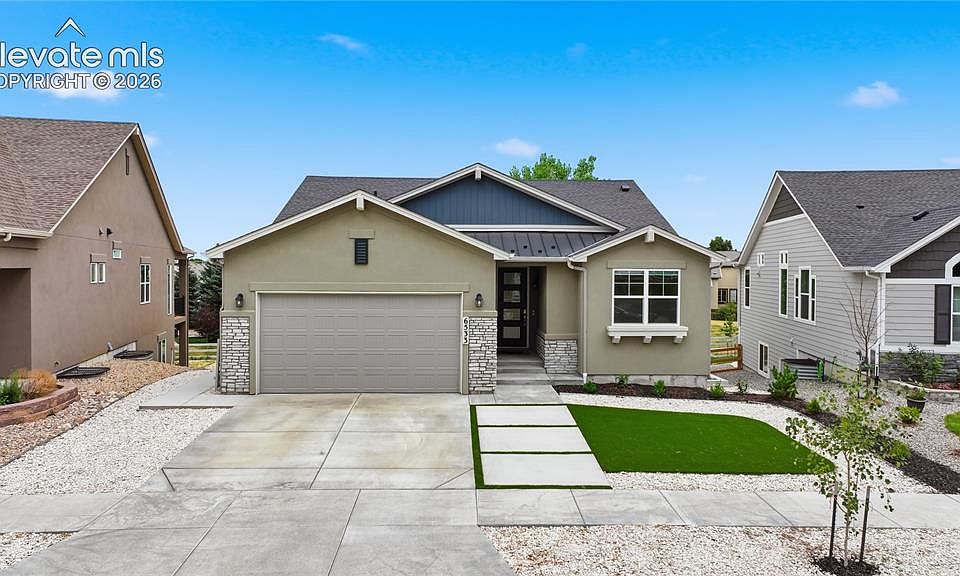 1st image of 6533 Vistancia Ave