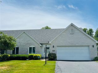 5685 Brook Cliffe Rd, Toledo, OH 43614