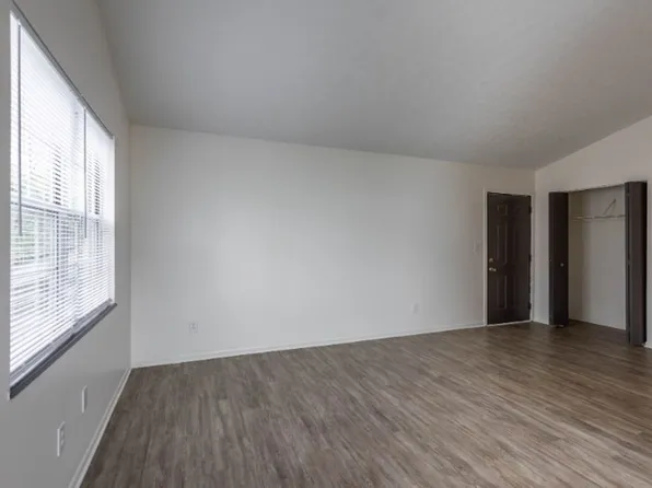 Stratford Commons, 1240 Stratford Rd #1282, Delaware, OH 43015