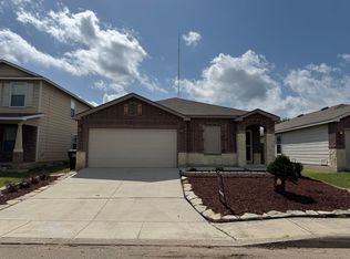 8934 Oakwood Park, San Antonio, TX 78254