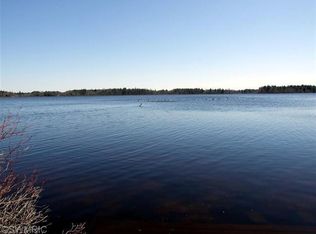 2 Beech St, SPRING LAKE, MI 49456