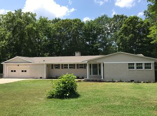 9004 Louis Dr SE, Huntsville, AL 35802