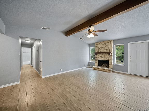 4th image of 9214 Valley Spring