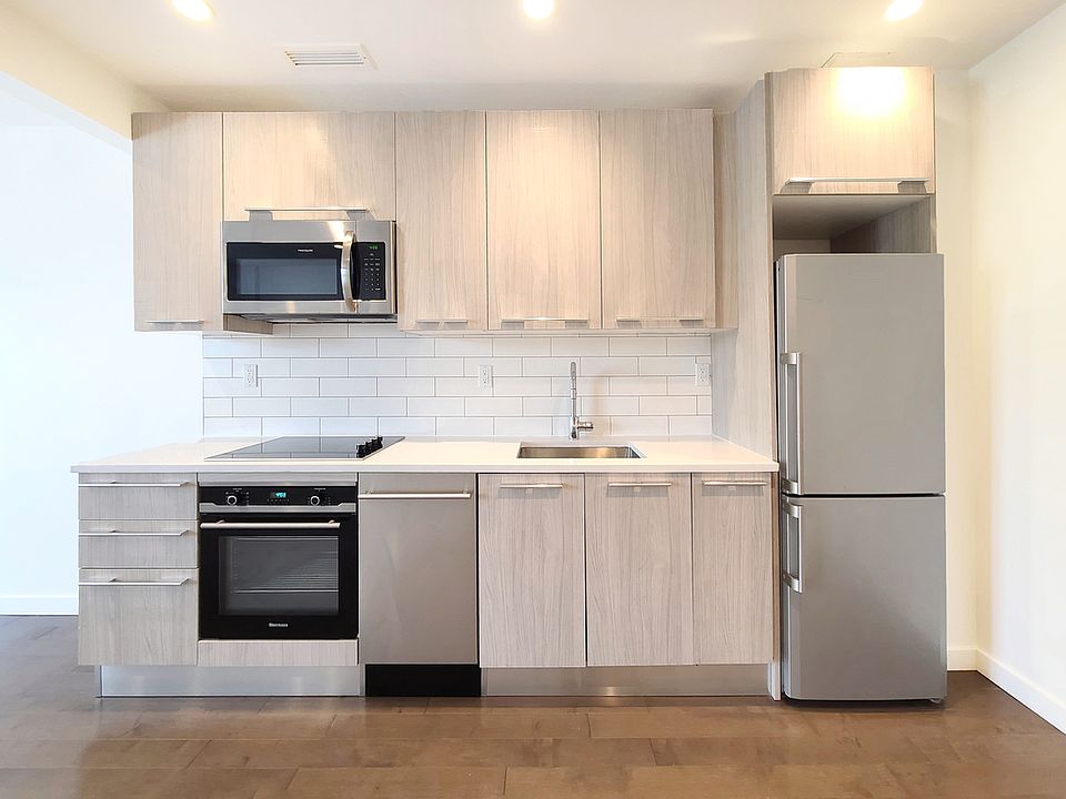 1st image of 30-40 21st St #309