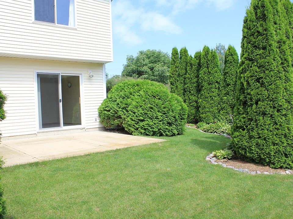 2nd image of 405 Military Ridge Dr