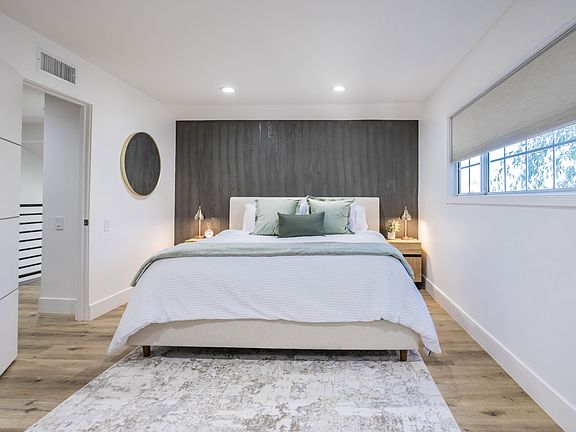 4th image of 5516 Alcove Ave