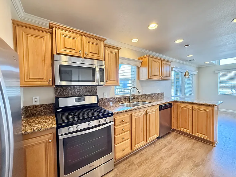 Surf City Beach Cottages — Photo 49
