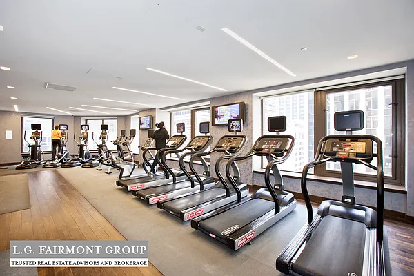 Sold by LG Fairmont Group | media 10