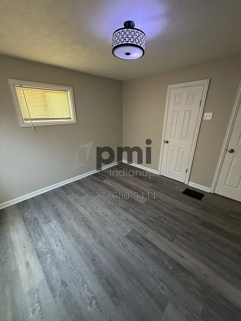 2 bed, 1.0 bath, 1632 sqft, $1,365 — Photo 1