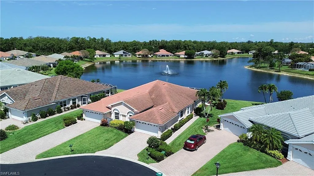 2 bed, 2.0 bath, 1840 sqft, $2,800 — Photo 1