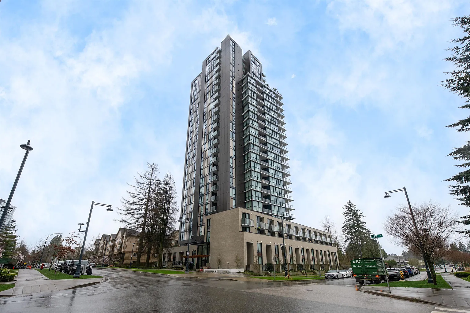 10333 133rd St #1801 photo 1