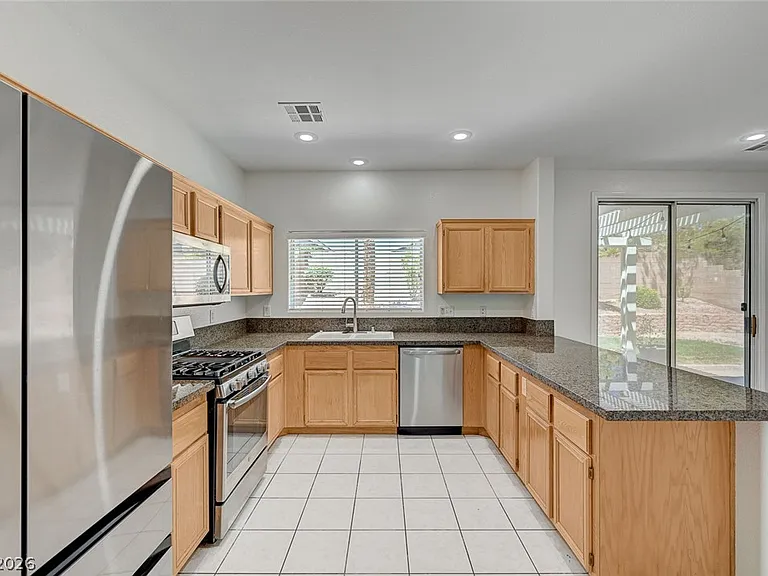 10474 Precliffs Ct — Photo 14