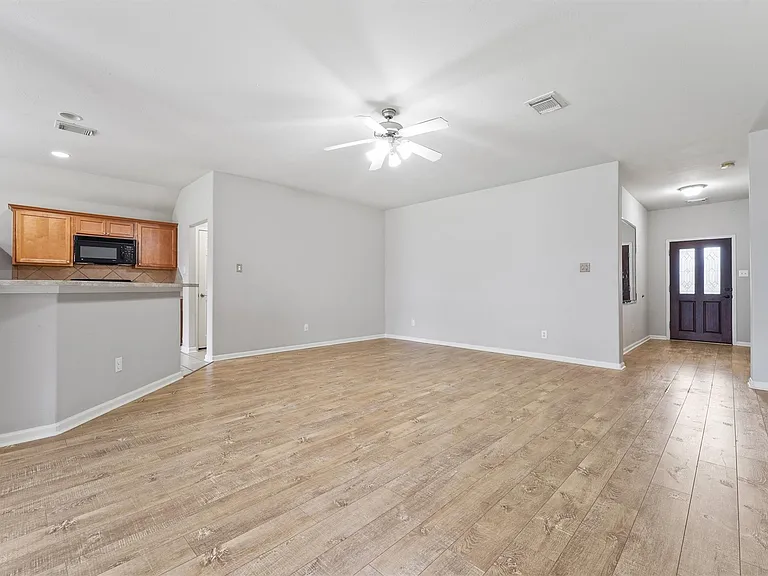 2614 Royal Thistle Dr — Photo 7
