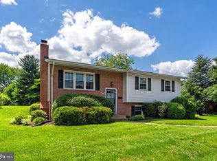 10005 Copeland Dr, Manassas, VA 20109
