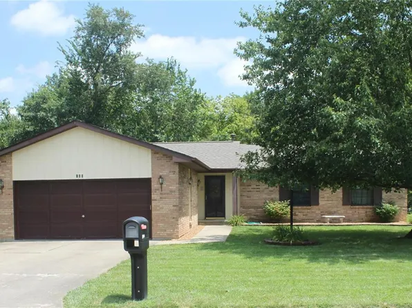 166 Huntleigh Dr, Belleville, IL 62220