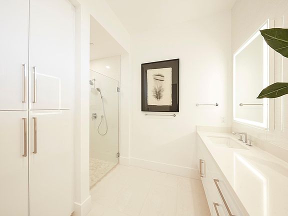 5th image of 4880 El Camino Real #44