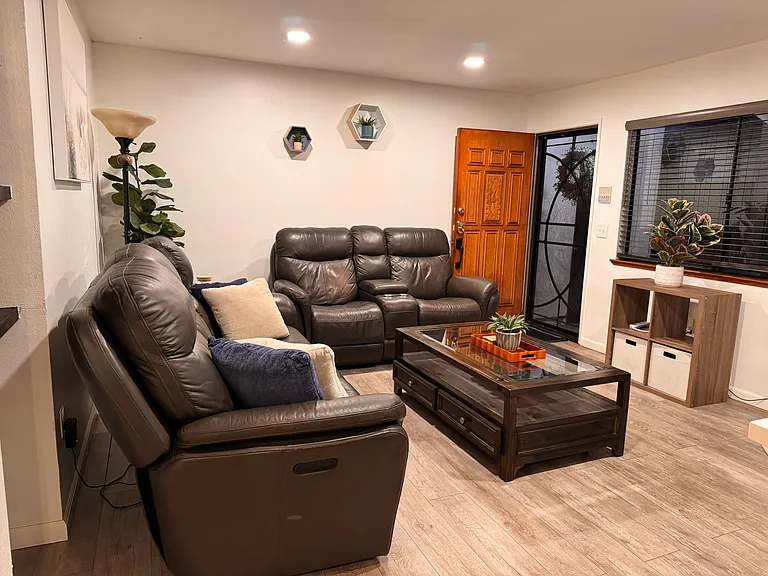4752 Hawley Blvd #3 — Photo 13