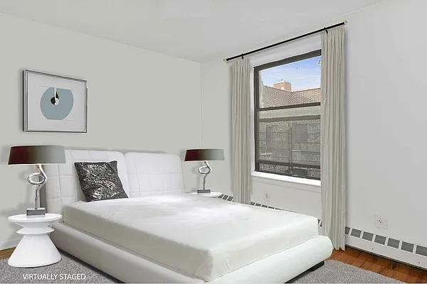 Sold by Stribling | media 18