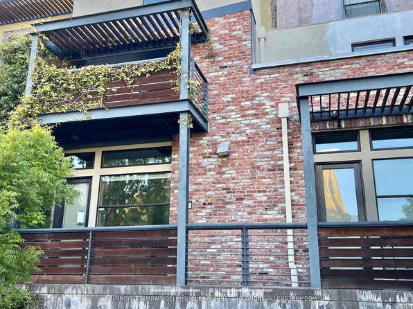 1218 66th St, Emeryville, CA 94608