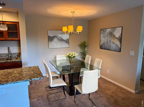 4658 White Rock Cir #5, Boulder, CO 80301