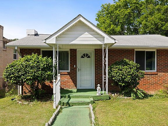 2nd image of 6113 Fisk Ave