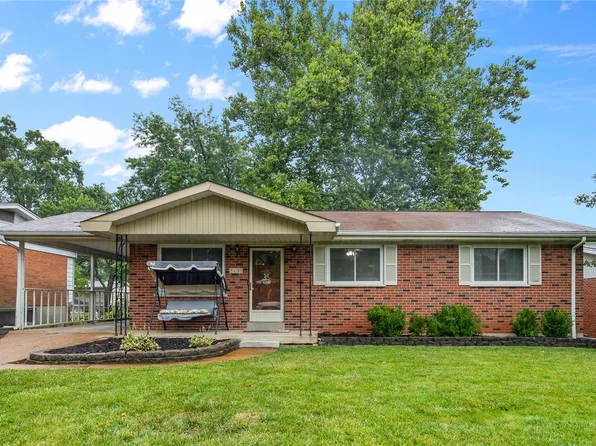 3433 Glen Arbor Dr, Saint Louis, MO 63125