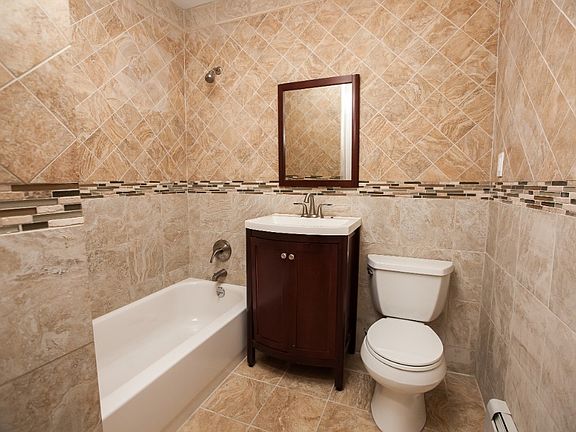 4th image of 2734 E 23rd St APT 2B