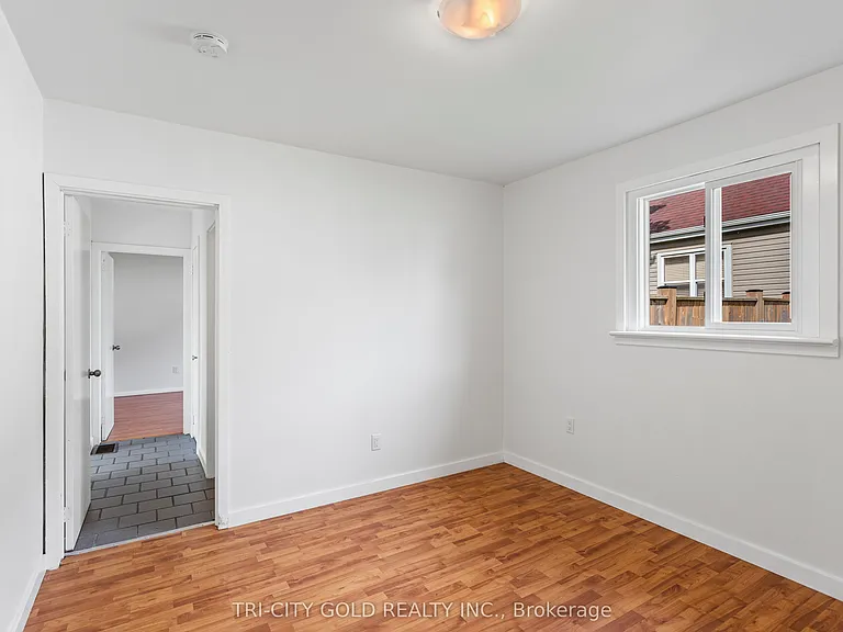 270 Main St #FRONT — Photo 15