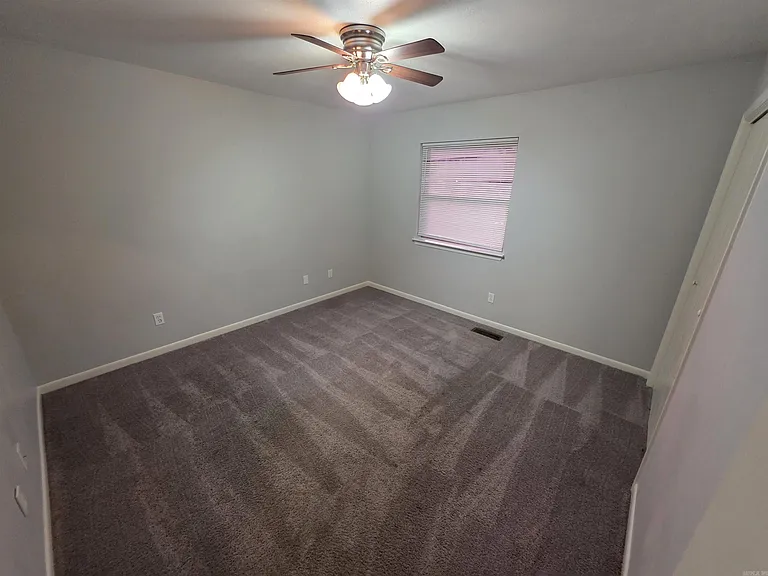 12 Edgehill Cv — Photo 9